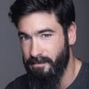Carlos Carvalho als Aurélio
