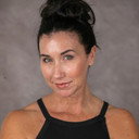 Lisa Acebo als Background