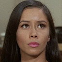 Pilar Seurat als Louisa Escalante