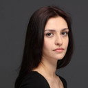 Arya Akkutlu als Sonya