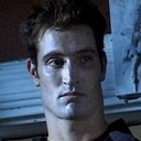 Matthew Thomas als Chris