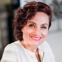 Szofi Berki als Bernadett