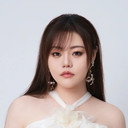 杨默依 als Self - Main Host