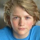 Liam Dickinson als Michael