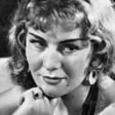 Tinka Kurti als E shoqja