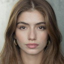 Elena Rivers als Supper Club Hostess