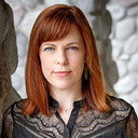 Amy Bruni als Self
