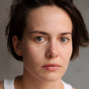Alida Bohnen als Erika