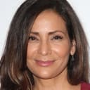Constance Marie als The Neighbor (uncredited)
