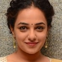 Nithya Menen als Saraswati