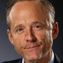 John Benjamin Hickey als Richard