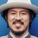 常田真太郎 als Time Patrol Member B (voice)