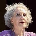 Maria Alice Vergueiro als Mãe