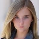 Lexie Lovering als Sally Sizemore