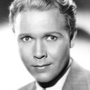 Tom Douglas als Glenn Worrell