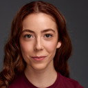 Zoe Munera als Elena