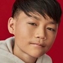 Izaac Wang als Chris Wang