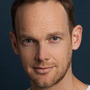 Lucas Van Engen als Leo Wise