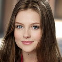 Madison Grant als Yeva