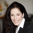 Céline Lomez als Simone de Saint-Exupery