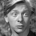 Robert Scroggins als Alfie Finch