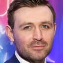 James McArdle als Ted Finch