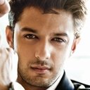 Vatsal Sheth als Raj Chaudhary