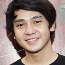 Arbani Yasiz als Fadhil