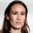 Anna Ingrisch als Vært