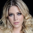 Luma Costa als Nanda