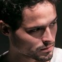 Gonzalo Vega Jr. als Nicolás