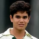 Arjun Tendulkar als Self