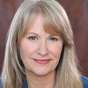 Frangene Andrews als The Host
