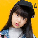 Yu Xinyan als Du Xianyin (young)