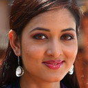 Vidisha als Riya