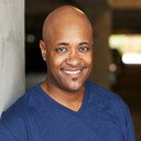 Timothy Walter als Coach Vonner