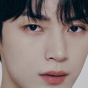 송한겸 als Self