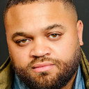 Kevin Saunders als Burly Guy