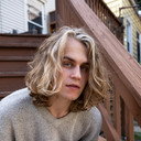 Beck Nolan als Brad Hugg