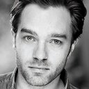 Hadley Fraser als Good King