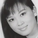 Pamela Pak als Teacher