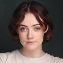 Mabel Lewis als Ava