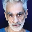 Daniel Melingo als Señor Monsalvez