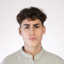 Tom Brunel als Monstre 1 / La petite fille 2 /  Mains 3