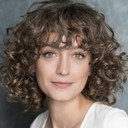 Raquel Espada als Laura