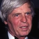 George Plimpton als Clubgoer