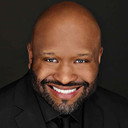 Shannon Sanders als Pentecostal Pastor / Pentecostal Singer