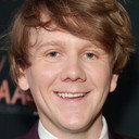 Josh Thomas als Nicholas
