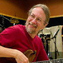 Jimmy Johnson als Bass Guitar