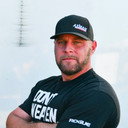 Larry Roach als Axman